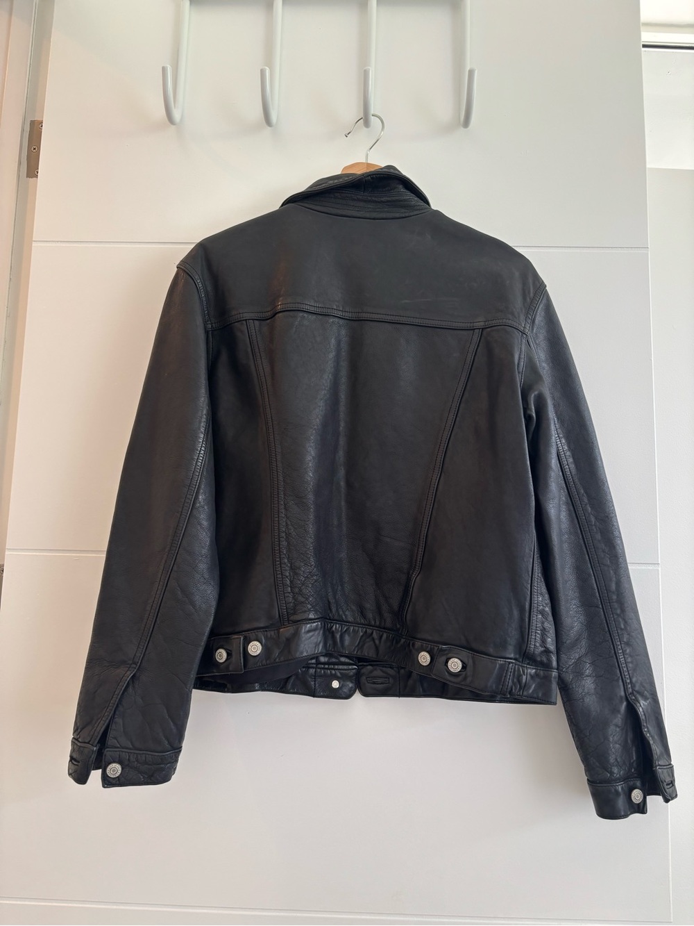 GAP vintage Black Leather Bomber Jacket - Picture 3 of 5